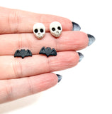 Skull and Bat Stud Set