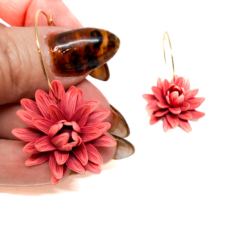 Dahlia Dangles