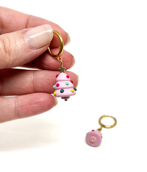 Pink Christmas Tree Huggies