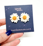 Daisy Studs