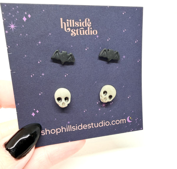 Skull and Bat Stud Set