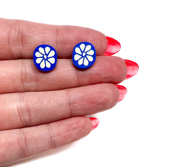 Cream on Blue Flower Studs